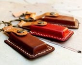 iPod flash drive mini small case leather keyring personalized alphabet unisex Man Dad Father Gift
