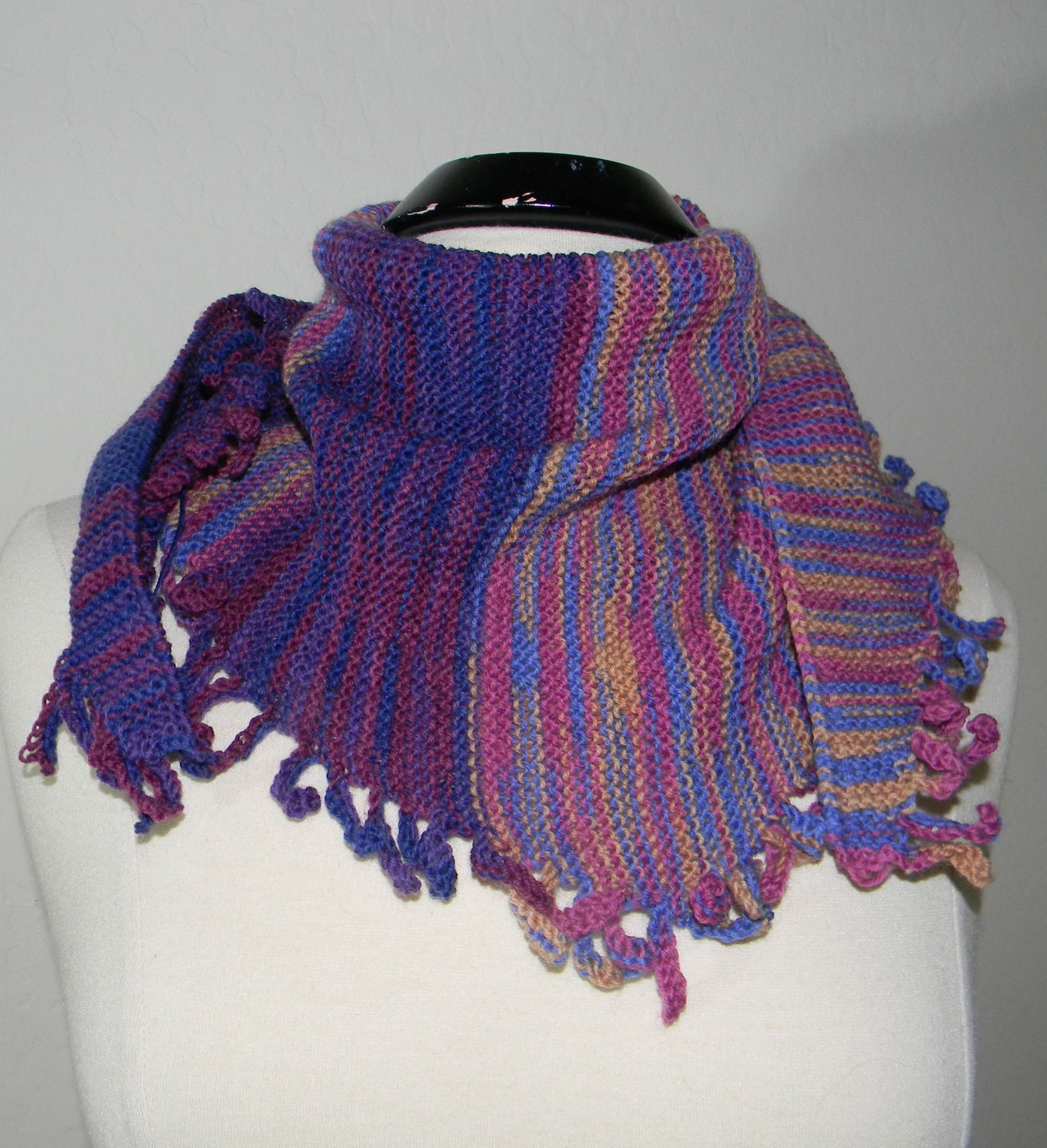 Hand knitted triangular  scarf, Baktus scarf, in washable merino - shades of blue