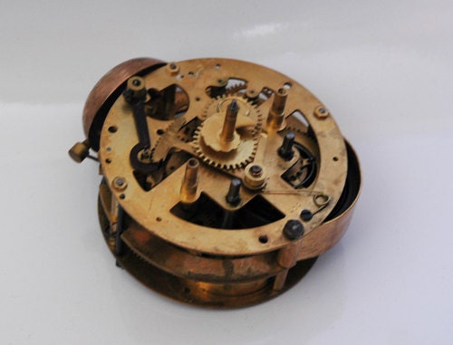 Clock - Gilbert Co.1902 Vintage