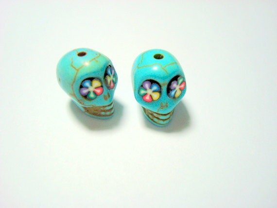 Tiny Flower Eyes in Turquoise Day of The Dead Skull Beads-12mm