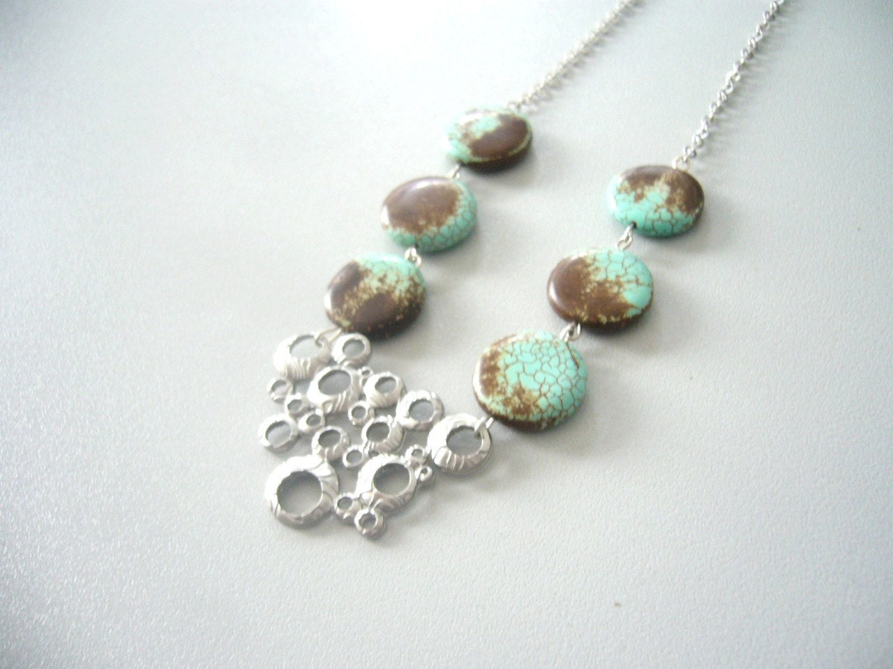 Gems Turquoise necklace with silver bubbles