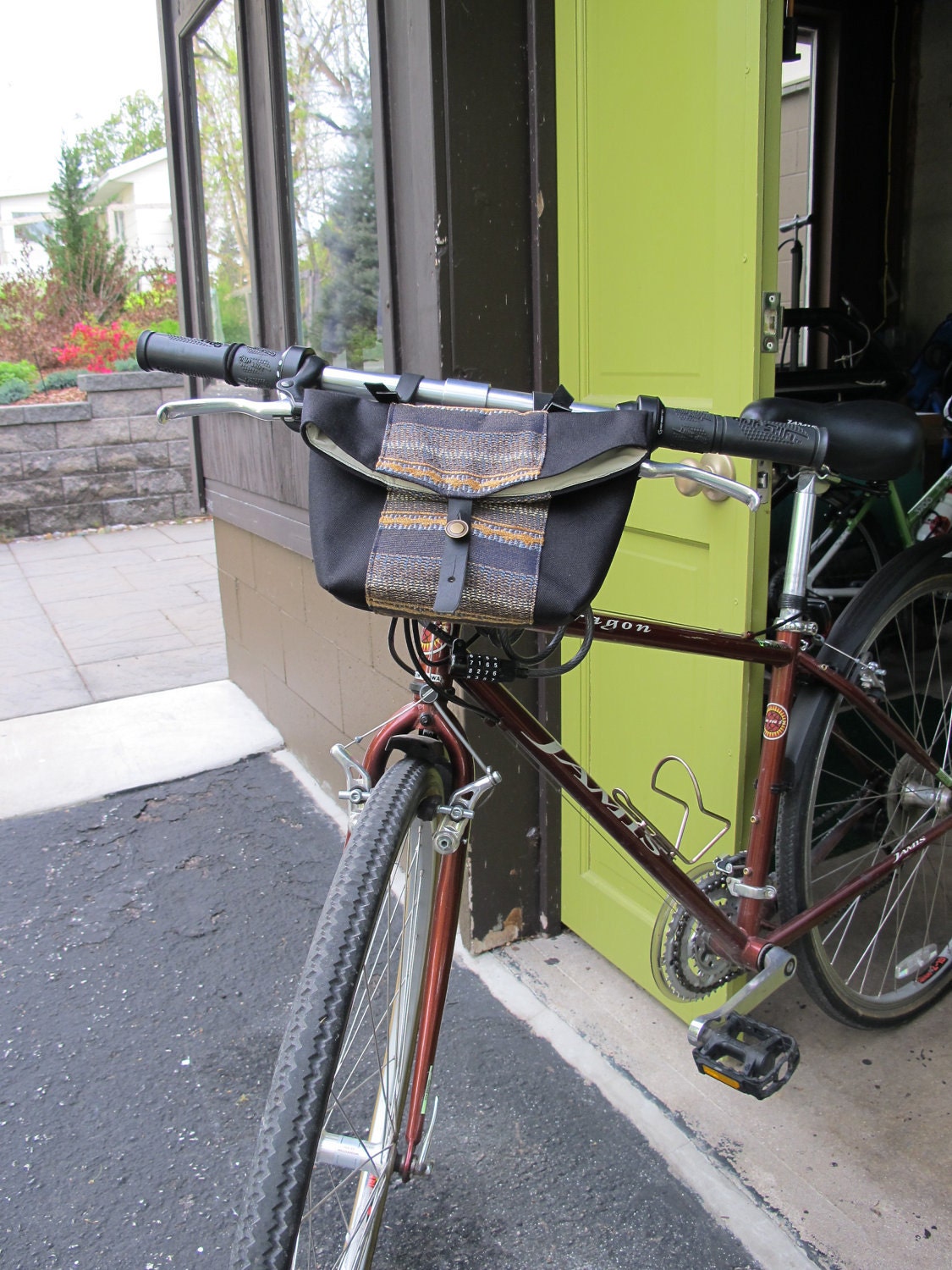 Small Bike Handlebar Bag Bicycle Basket by boneshakerbags on Etsy