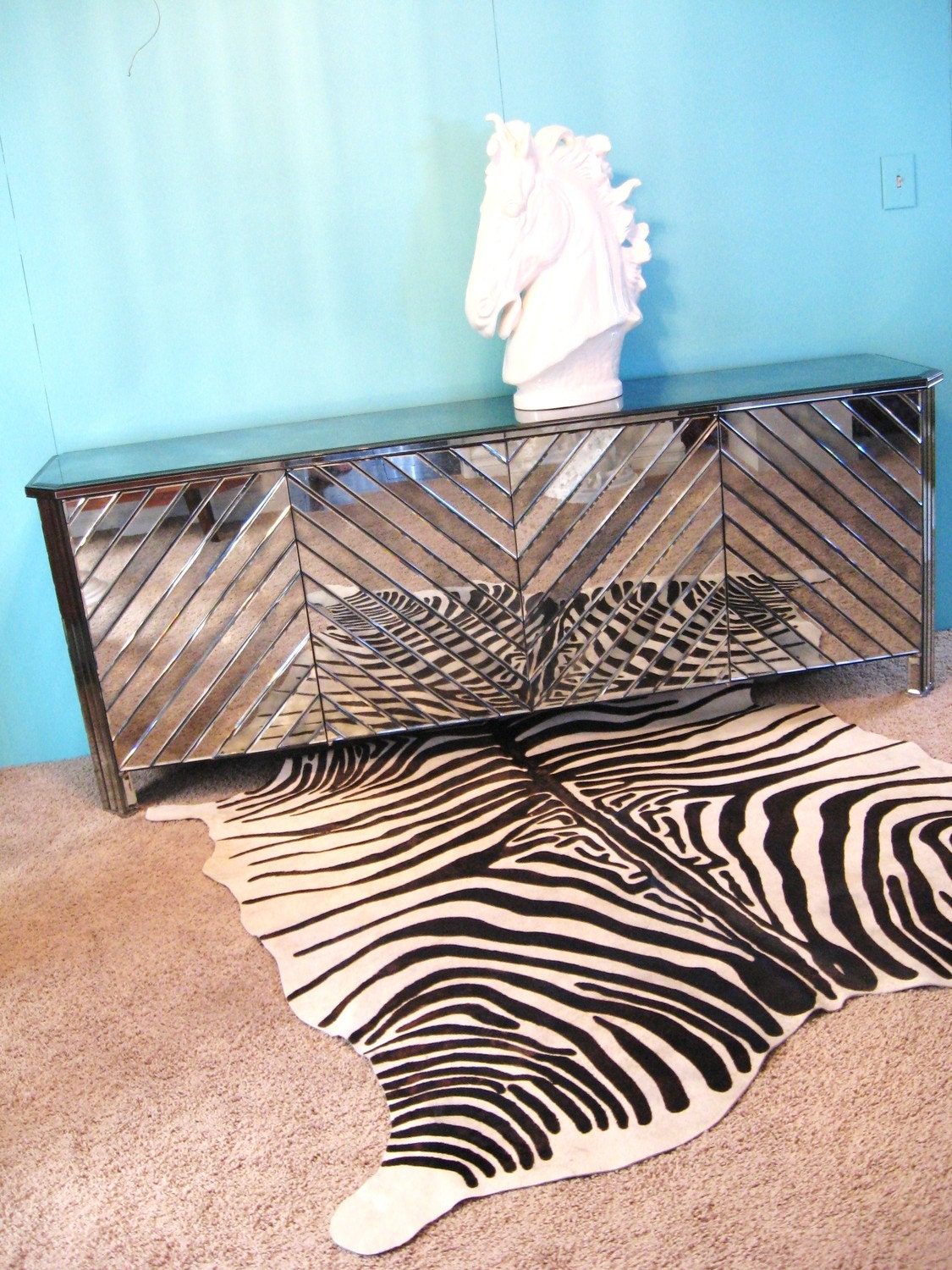 FABULOUS Mid Century HOLLYWOOD REGENCY Antique MIRROR CREDENZA Cabinet