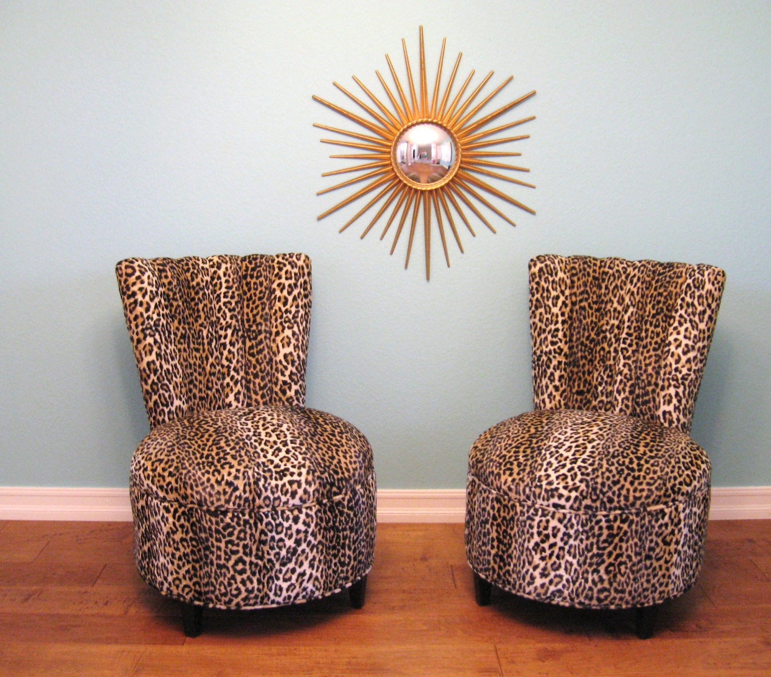 MID CENTURY MODERN Hollywood Regency Vintage Leopard Slipper Chair