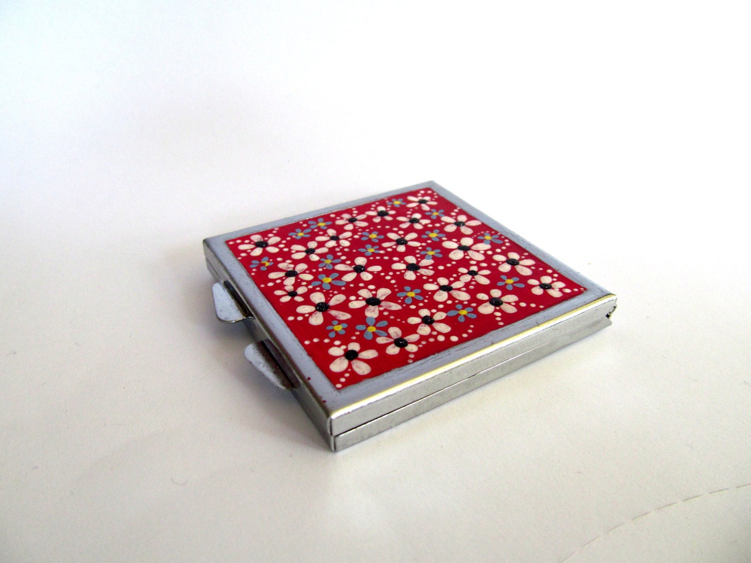 Red with Flowers: Hand painted Mirror Compact