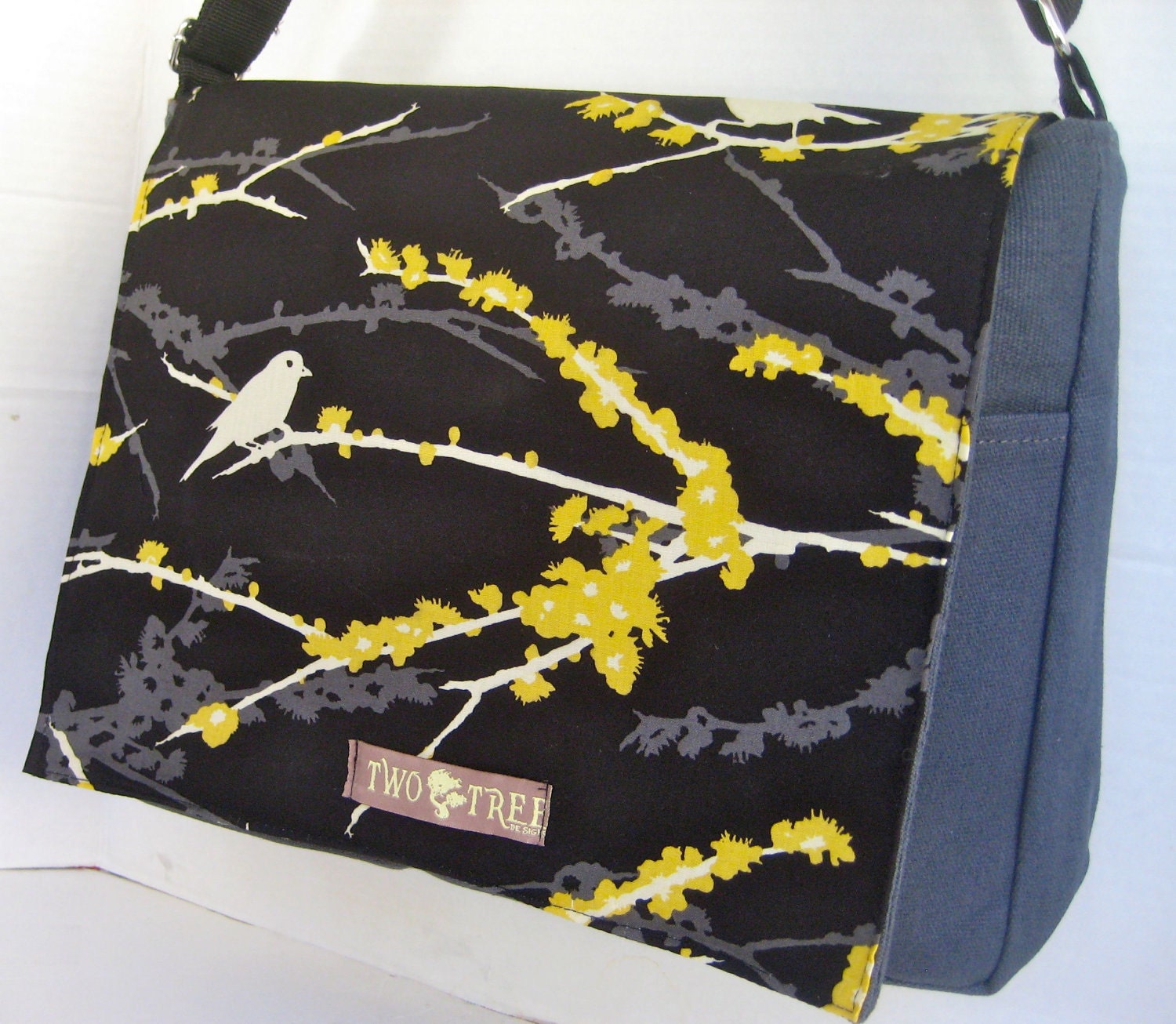 BLACK and Grey Bird  MeSSENGER Book Laptop Diaper BAG