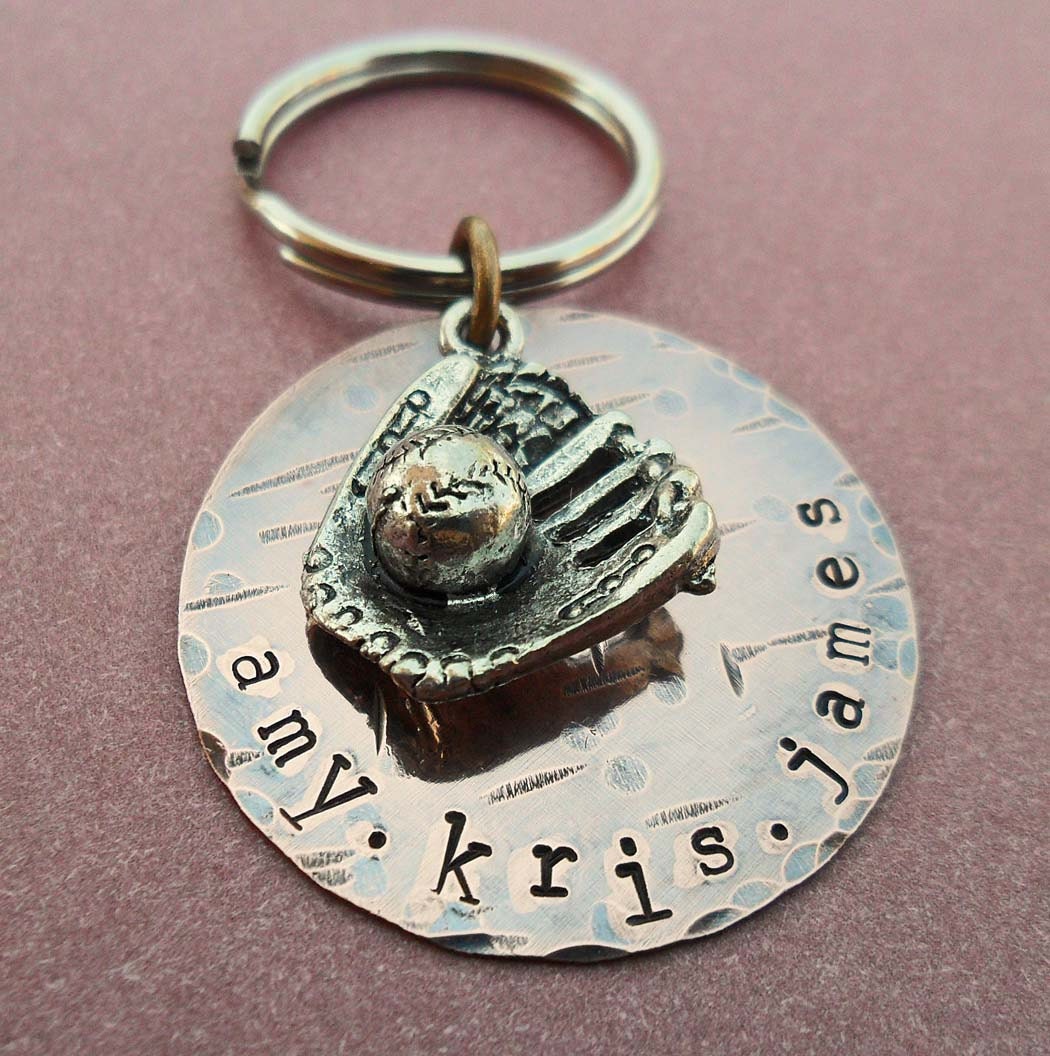 Personalized Baseball  Keychain- Custom Names - Man Dad Father Gift - Sport Keychain -K 13