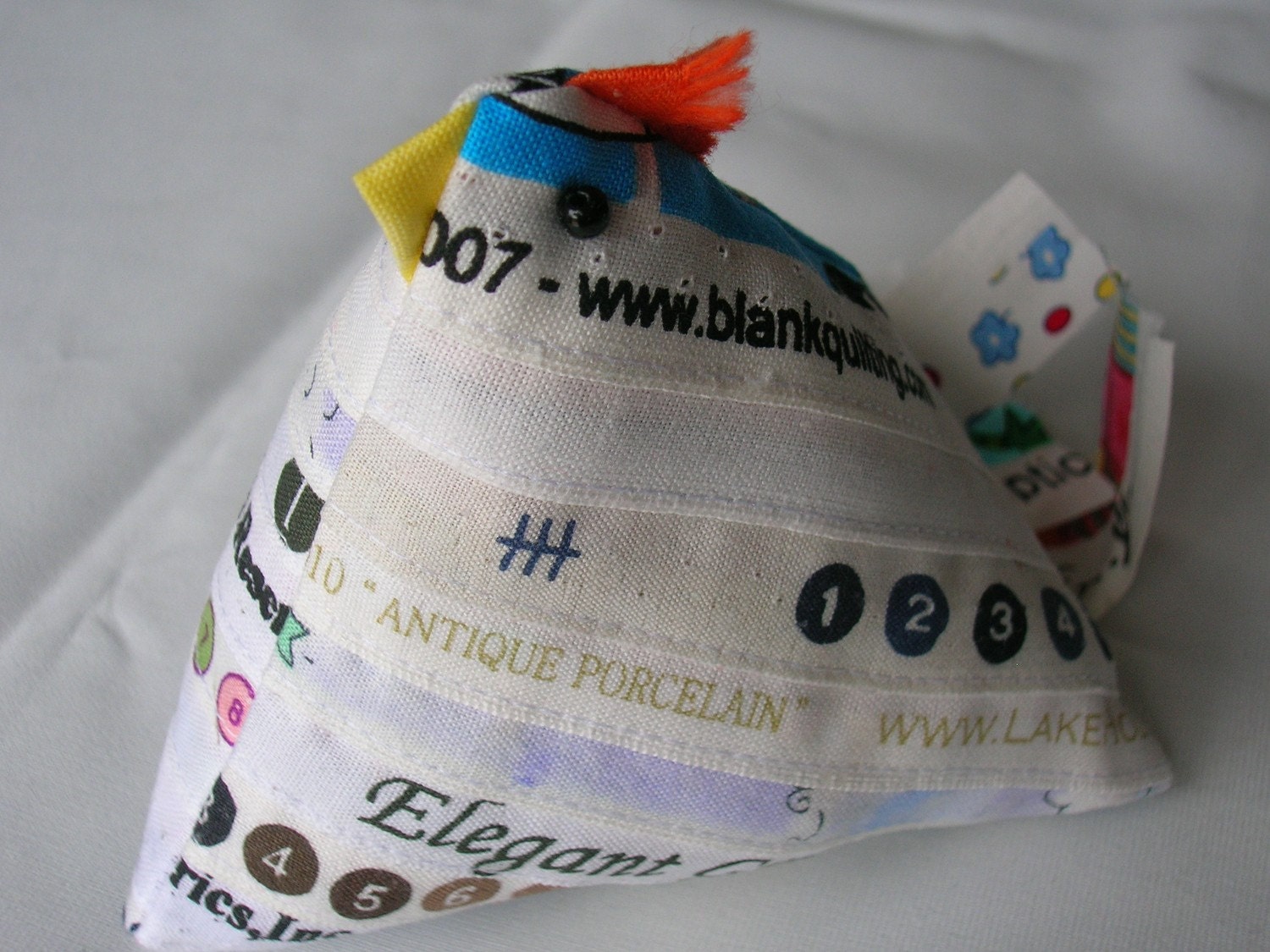 Selvage Fun - Chickie the Chicken - CUSTOM ORDER LISTING