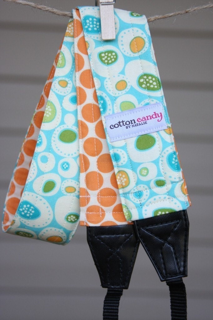 Pebbles and Dots Reversible Camera Strap