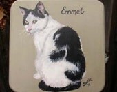 Full pet portrait on 1/2 gallon pet treat jar