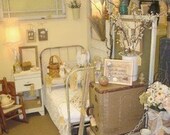 SECOND HAND STYLE home decor Projects and Ideas e-book / new lower price /  65 pages