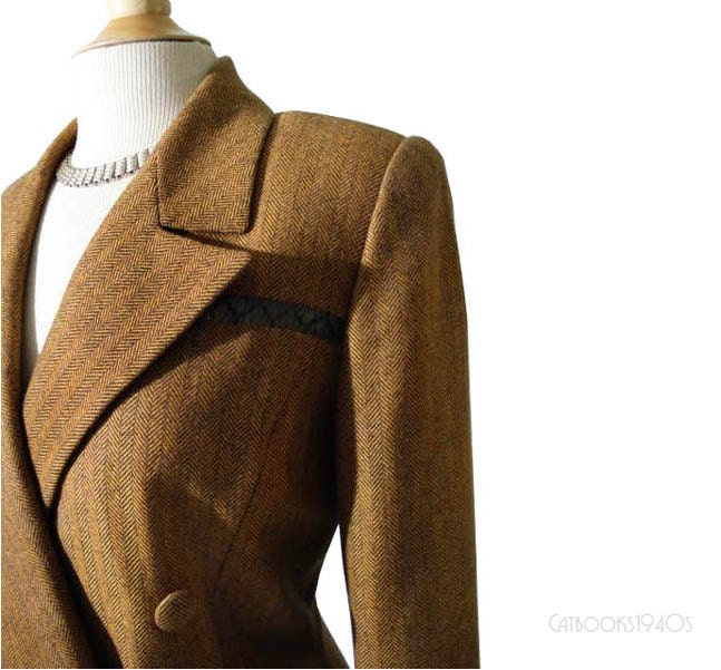 Vintage GALANOS Suit M/L - Cashmere Blend Caramel Gold Herringbone Designer Skirt Suit