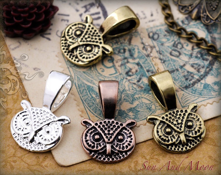 20 Sun And Moon Vintage Owl Head Bails - Mix And Match  - SMOB