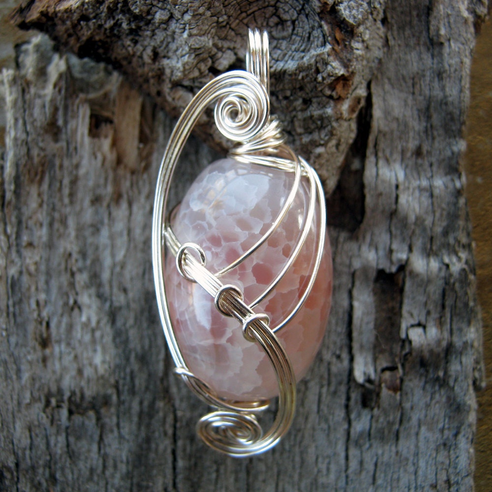 Dragon Vein Agate Wire Wrapped Pendant - Pink Necklace in Silver