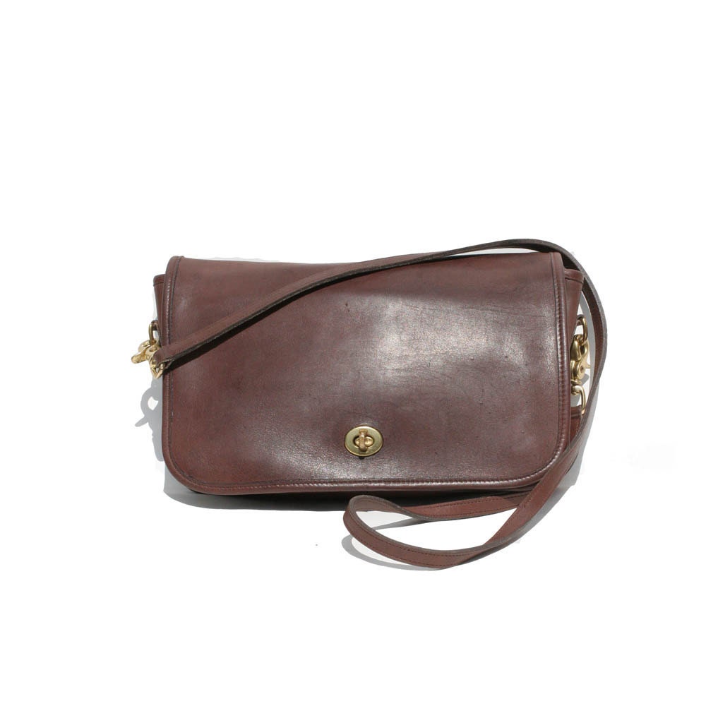 vintage Coach shoulder bag