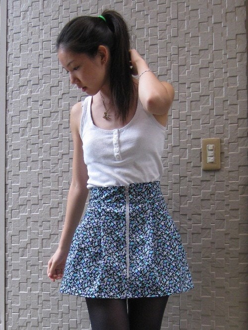 Reserved for Mirry - SALE Black floral high-waisted mini skirt