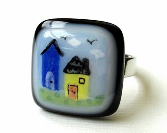 Two Little Houses Fused Glass Ring