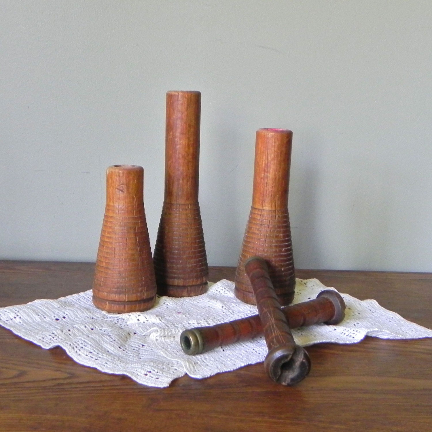 SALE Vintage Wood Spools / Wooden Thread Spools - 5