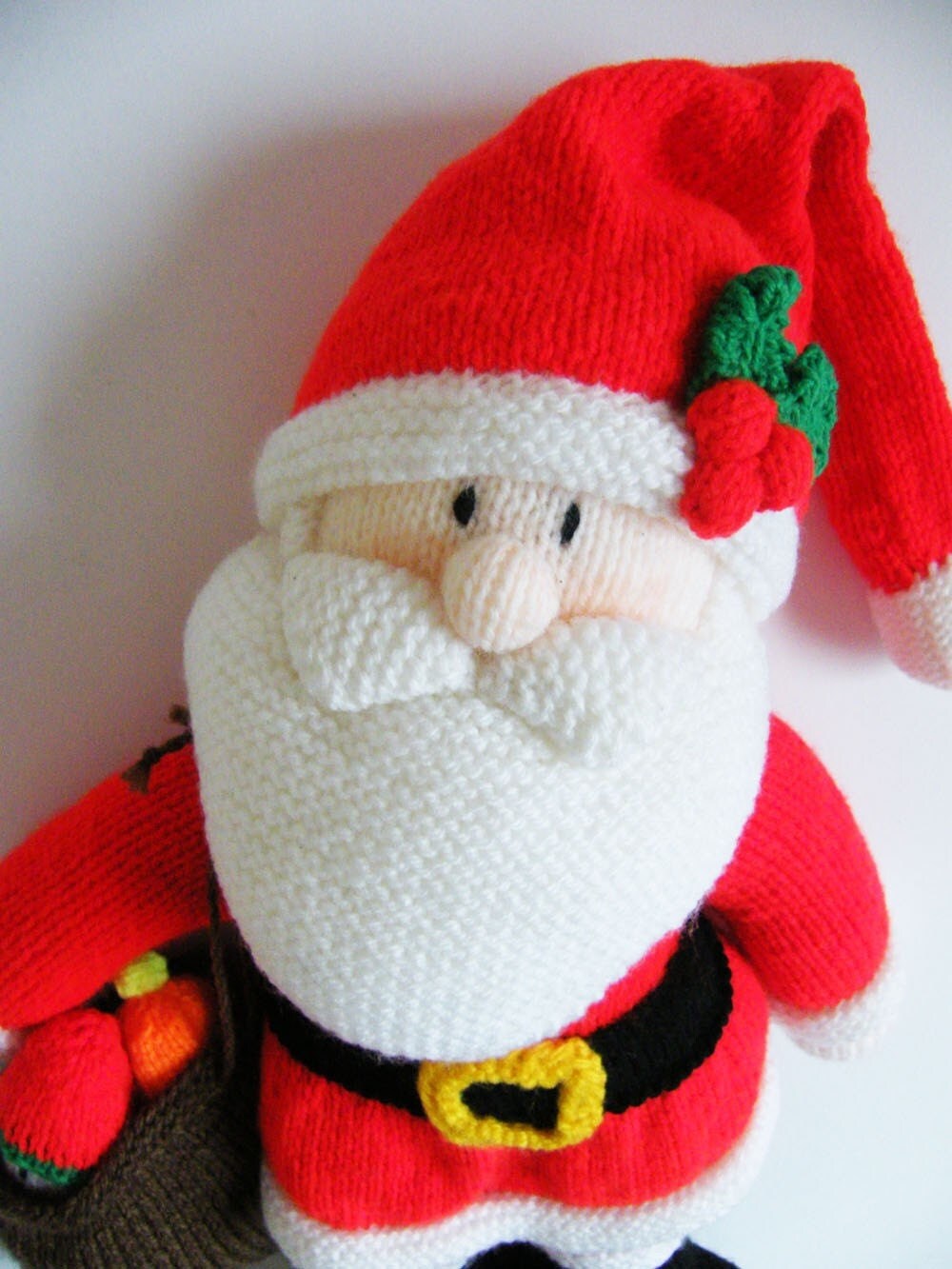 Knitted Santa Claus With Present Sack of Knitted by handylittleme