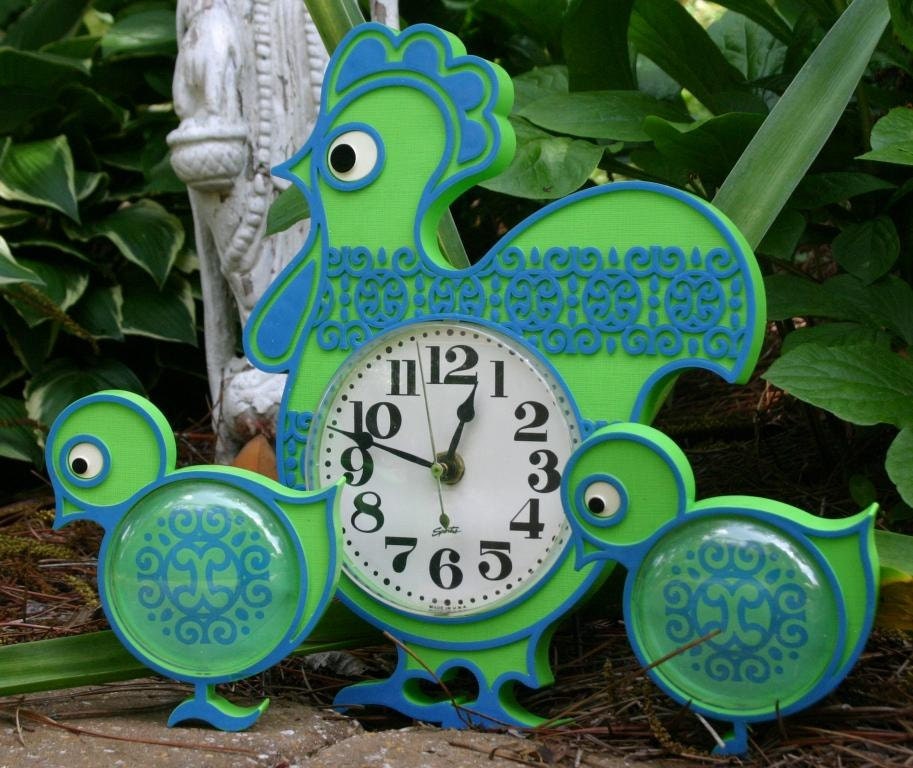 Vintage 1970's Chicken Wall Clock with Chicks