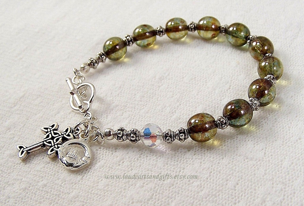 Irish Rosary Bracelet Celtic Claddagh Symbol Green Bohemian Glass Prayer Beads
