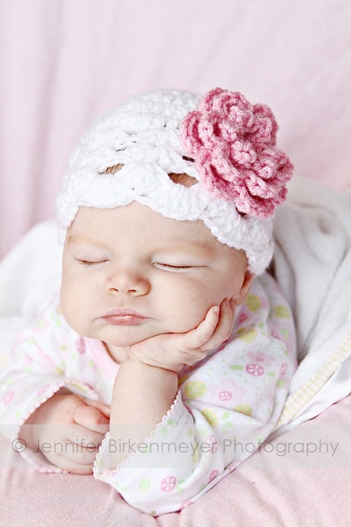Treasury Item - White Newborn Baby Scalloped Hat with 3 Flowers - You Choose Colors (Great Photography Prop)