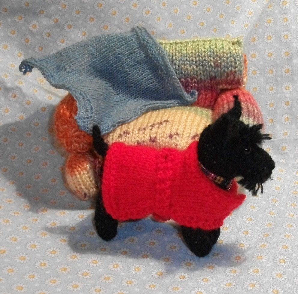 miniature knitted animals