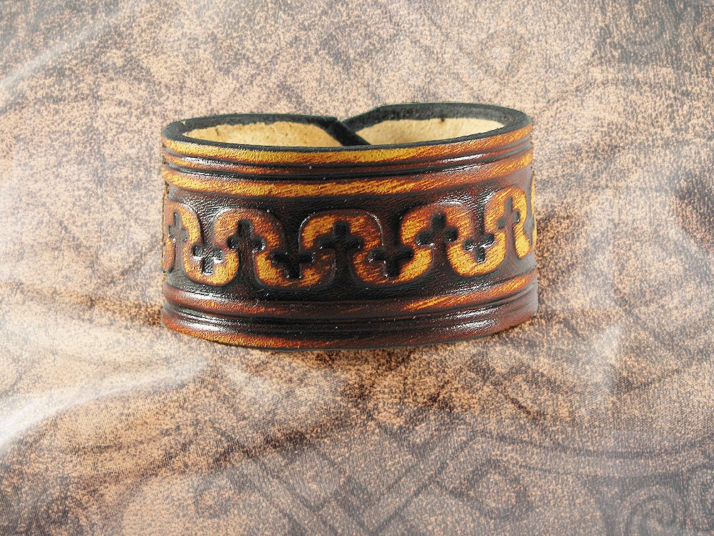 Leather Cuff - The Rustic Crisscross
