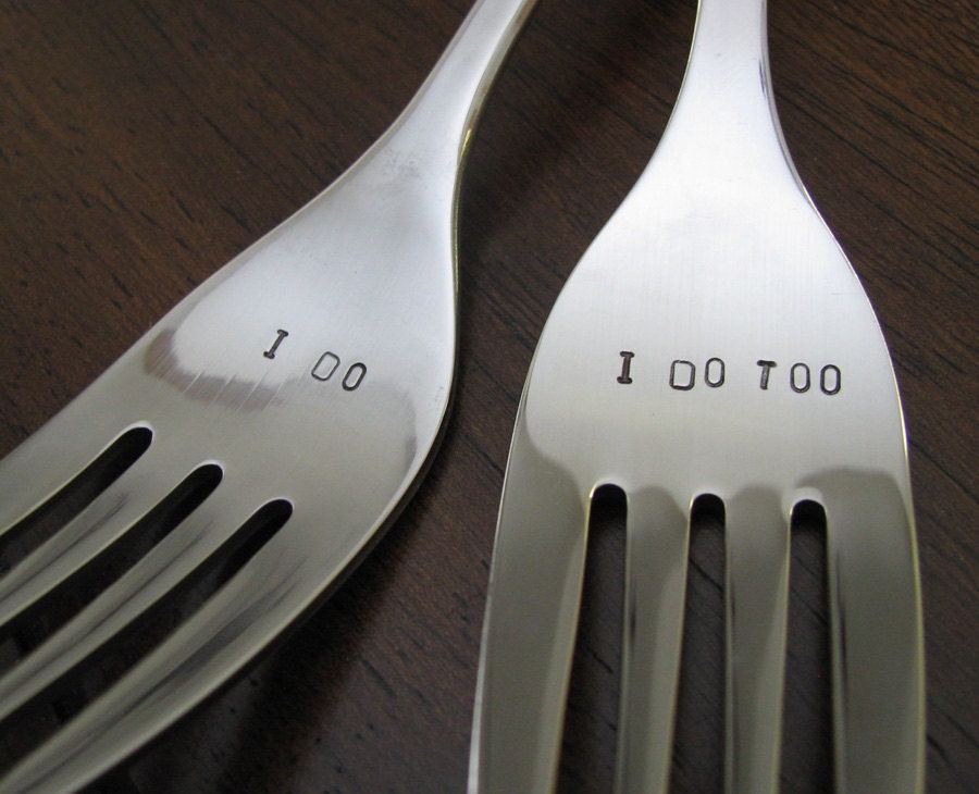 custom wedding cake fork set - personalize for a great gift and wedding keepsake