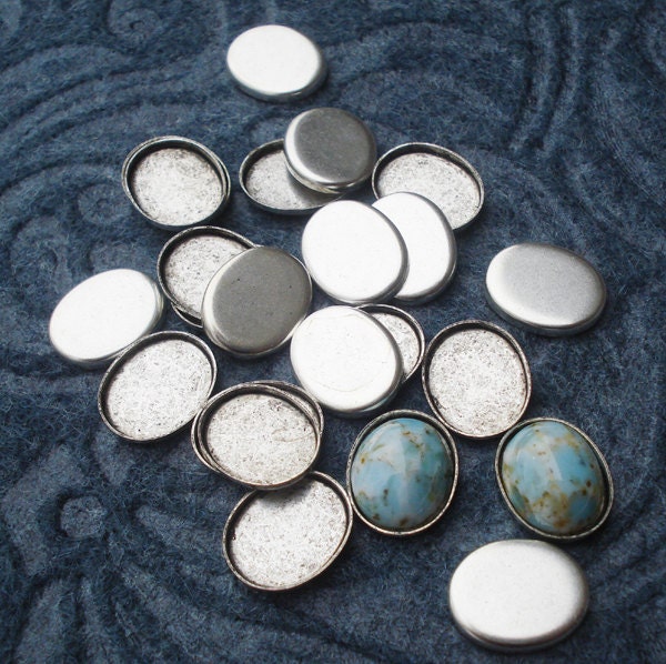 8x10mm Antiqued Sterling Silver Plated Brass Oval Settings with 1mm Low Wall for Flat Back Cabs or Jewels (6 pieces)