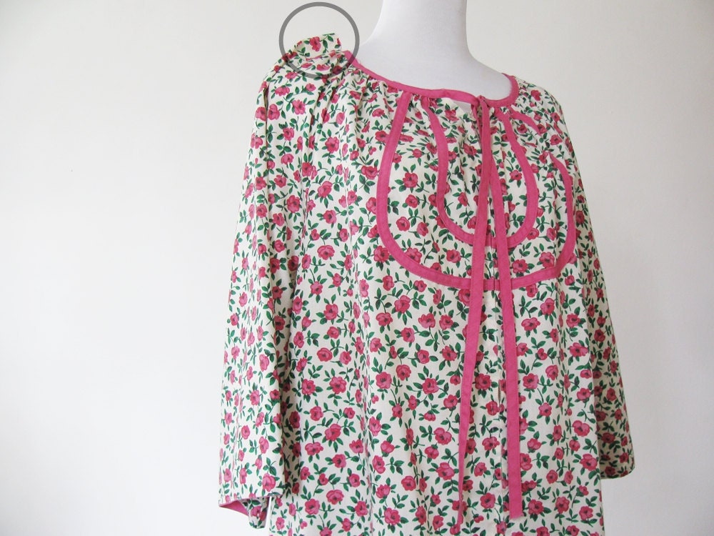 70s Floral Dress House Dress Pink Roses L XL TLC