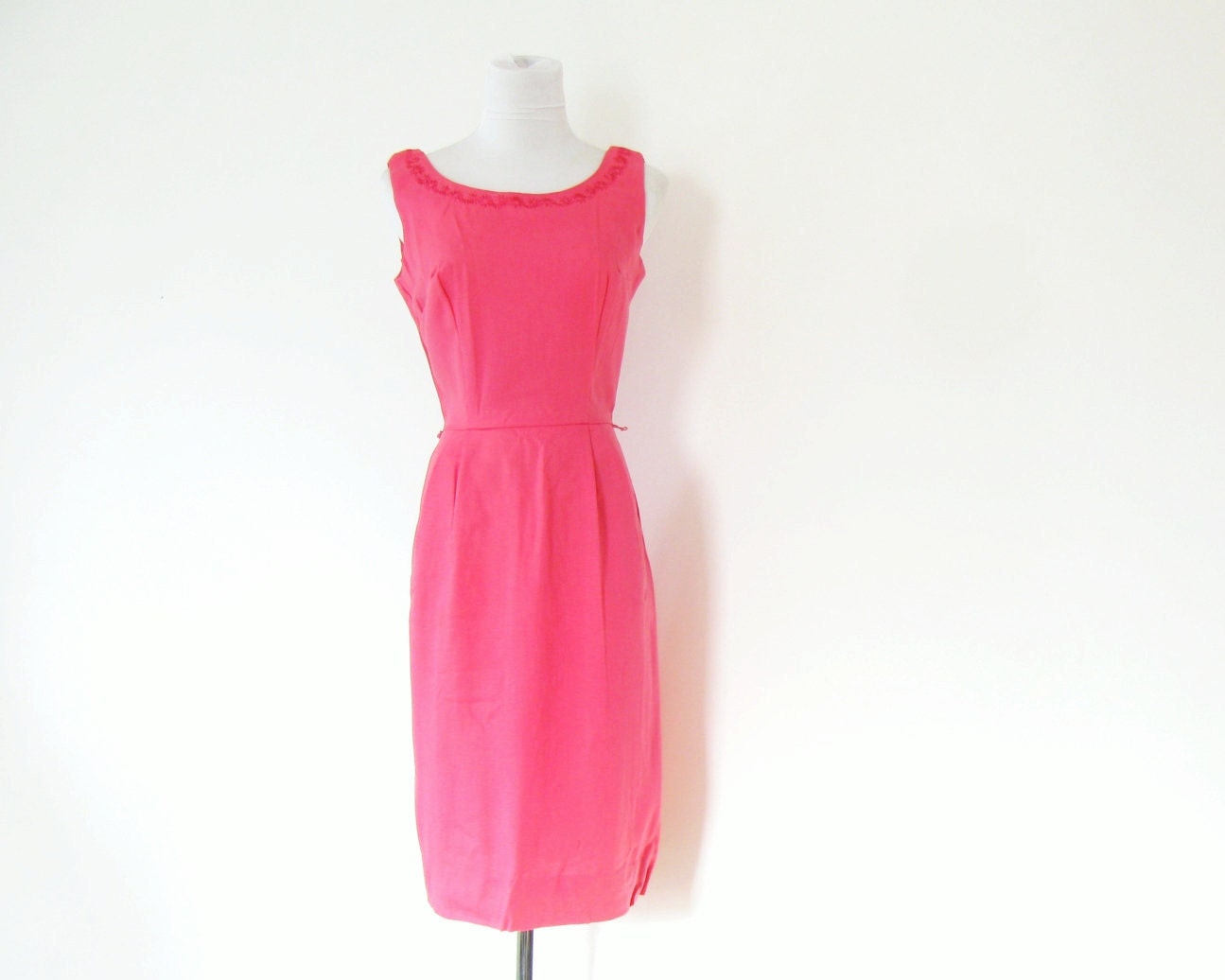 1950s Pink Dress 50s Day Dress Wiggle Dress XS S