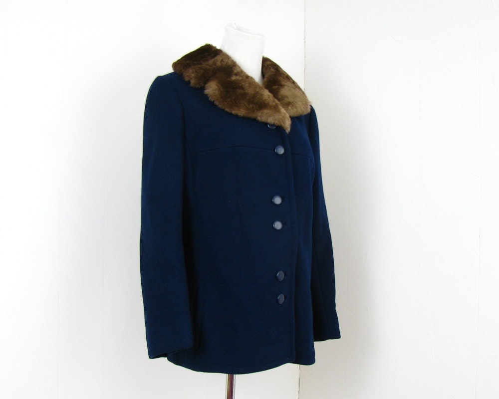 Reserved 1960s Wool Jacket Fur Collar Short Coat S M Navy Blue