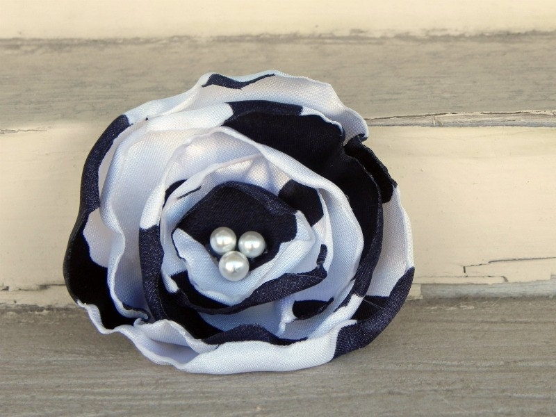 ON SALE. 50% OFF. Wild Cow Flower