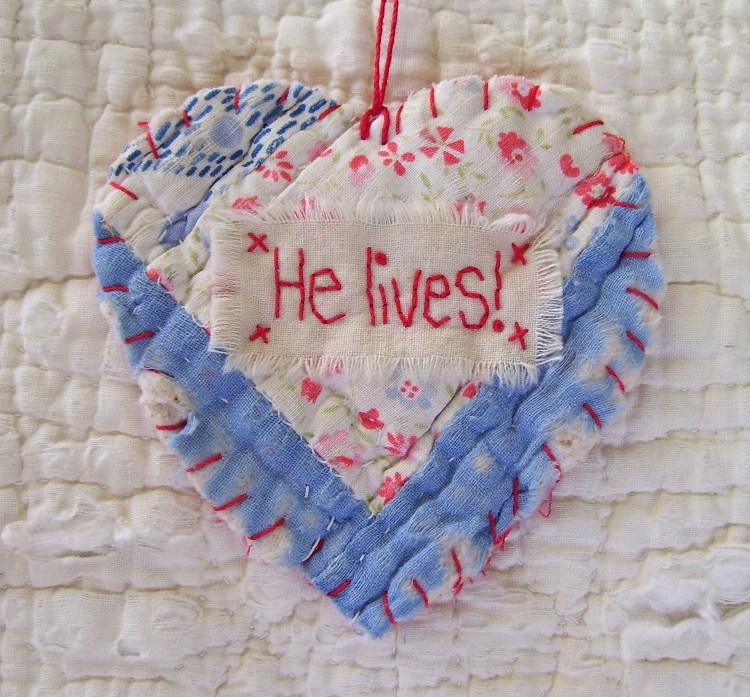 EASTER Wordz From the Heart Snippet Ornament - HE LIVES - Stitched From Recycled Vintage Quilt Piece