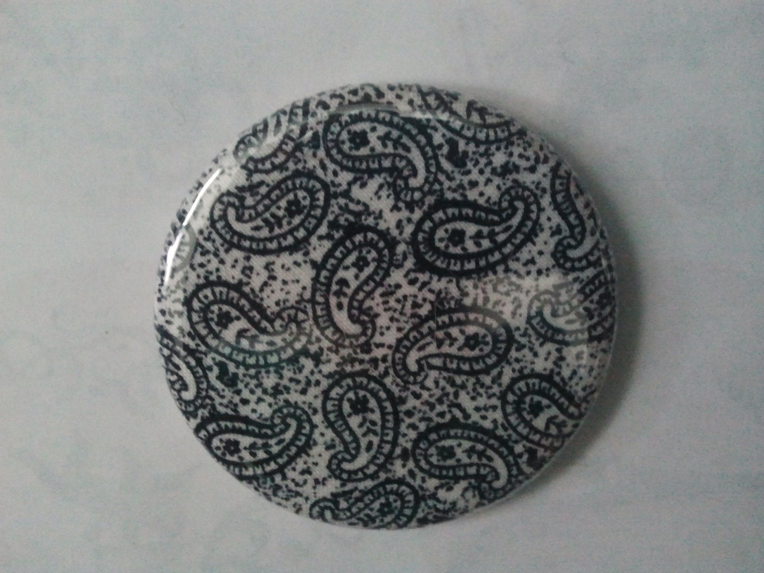 Pocket Mirror - Black/White paisley