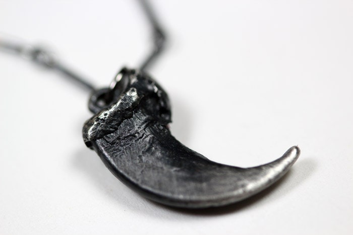 the cunning quickness. part ii. fox claw necklace.