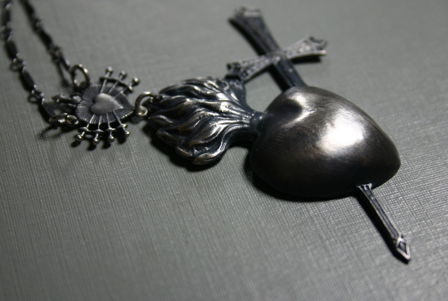 8 of swords. sterling tarot necklace.