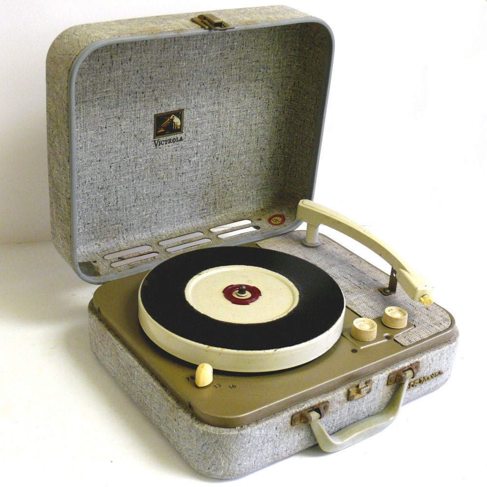 RCA Suitcase Style Portable Record Player
