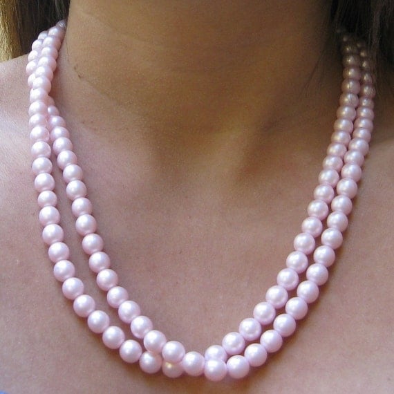 Long Vintage Pink Faux Pearl Necklace By Chicaseyecandyshop 5130