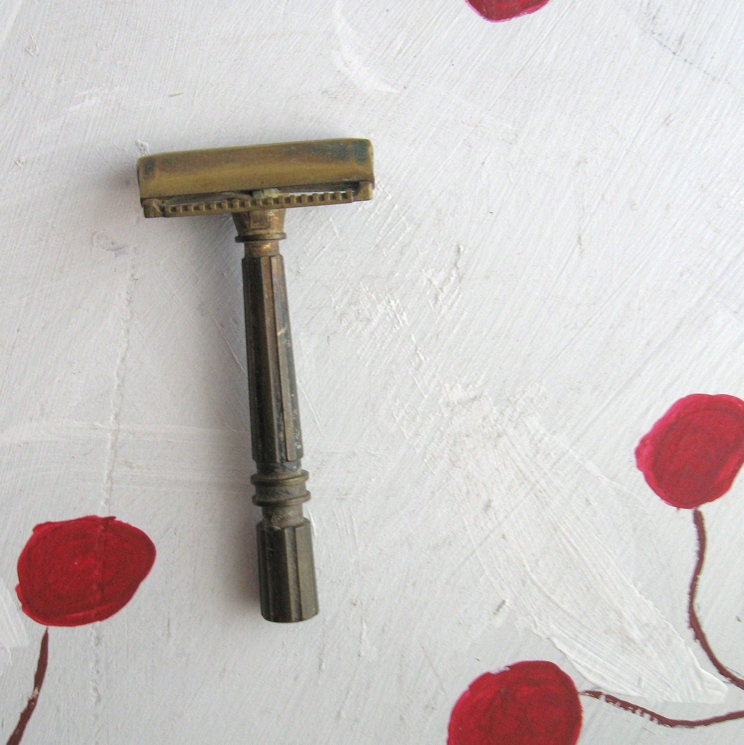 ANTIQUE RAZOR BRASS "Dandified"