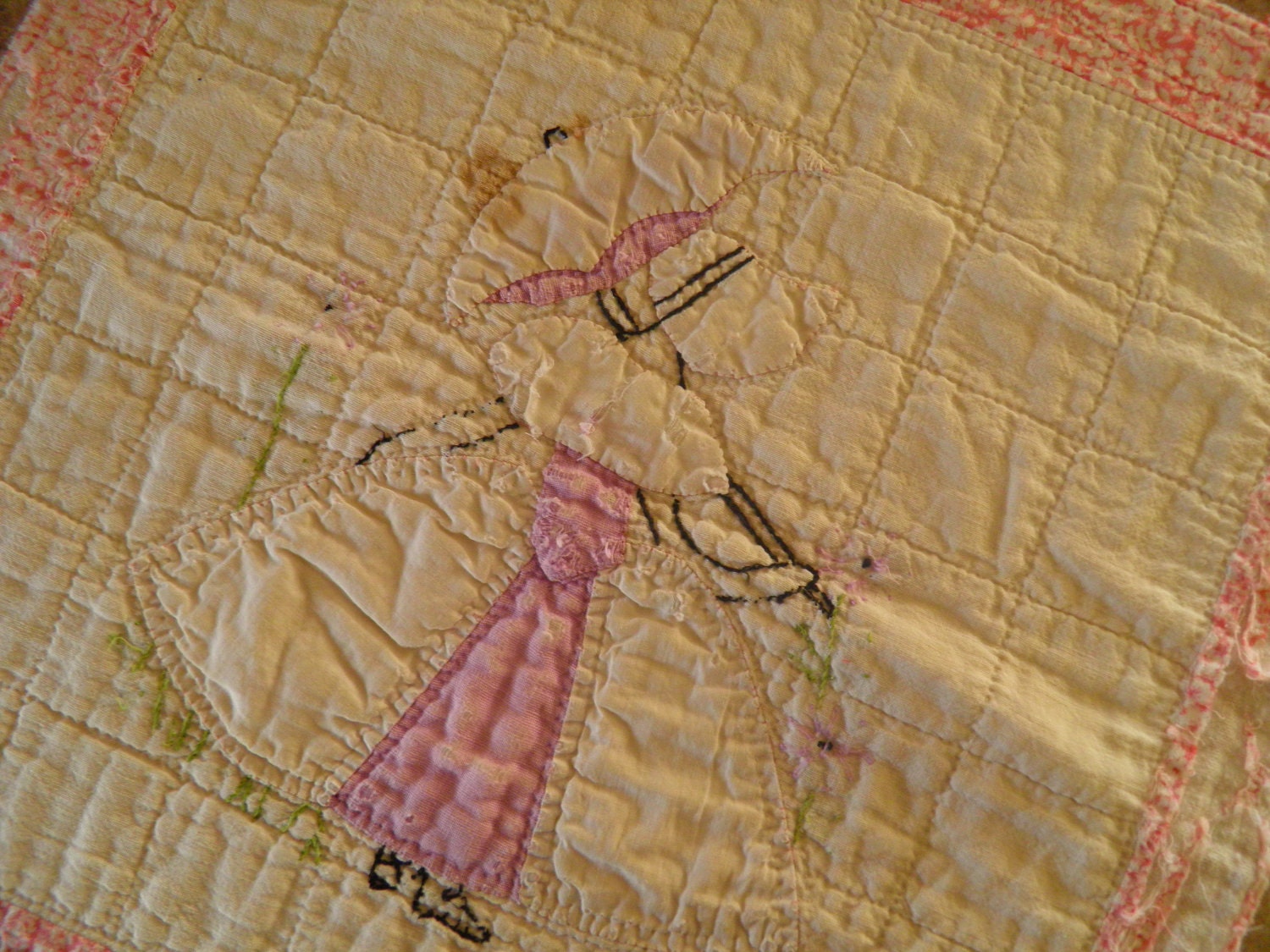 Vintage Sun Bonnet Girl Holding Umbrella Quilt Block - (LAV600)