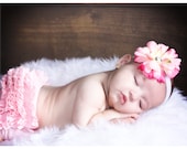 Baby Girls Headbands..Newborn Headbands..Baby Headbands..Pink..Hot Pink..Flower Headbands..Baby photo prop