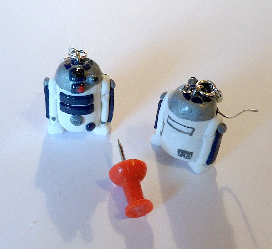 R2D2 earrings