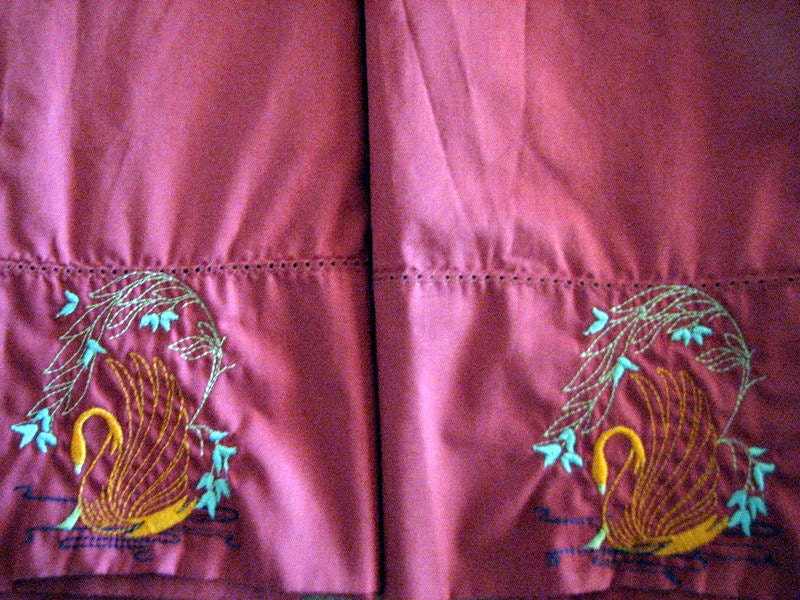 Embroidered swan microfiber set of 2 king rose pillowcases