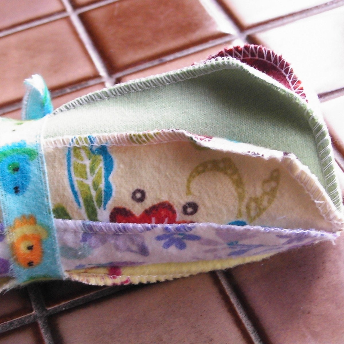 Fun Mix of Ecofriendly Alternatives to Paper Towels - 6 Full Size Cloths