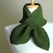 Hand Knit Keyhole Scarf In Pine Green The Original Stay Put Scarf