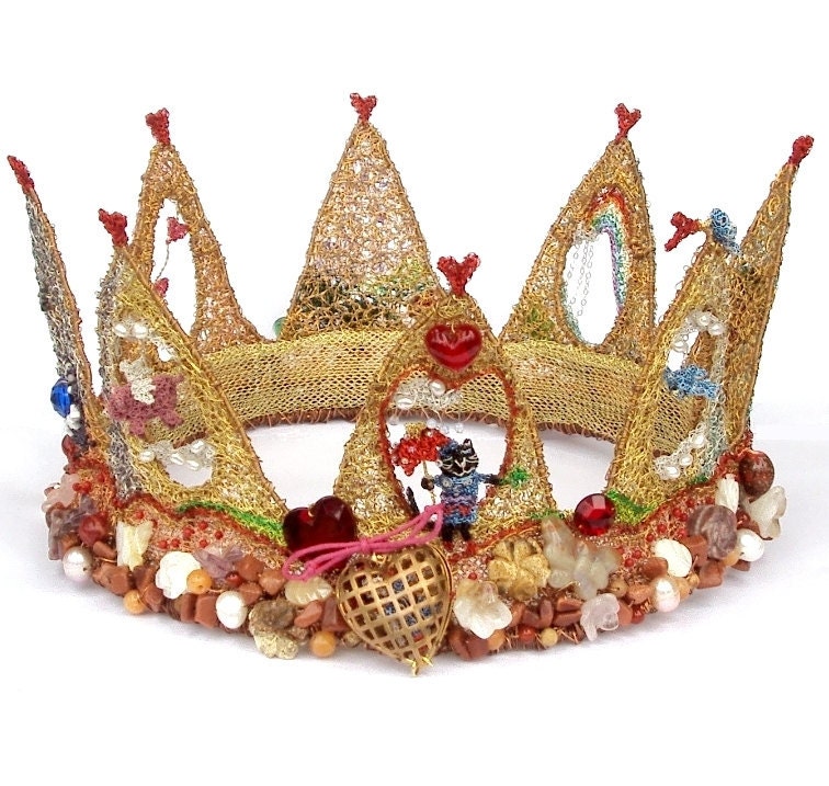 RESERVED custom made crochet wire crown with lots of little details and semi precious stones