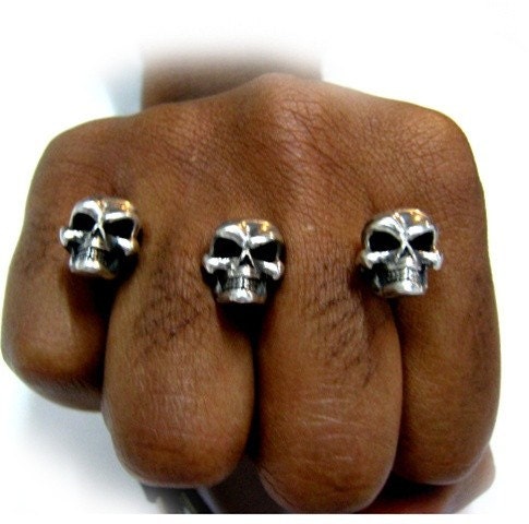 3 Skull two finger Custom Ring