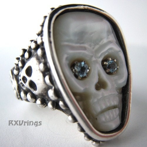 Aqua Eyes Skull Mother of Pearl Silver ring